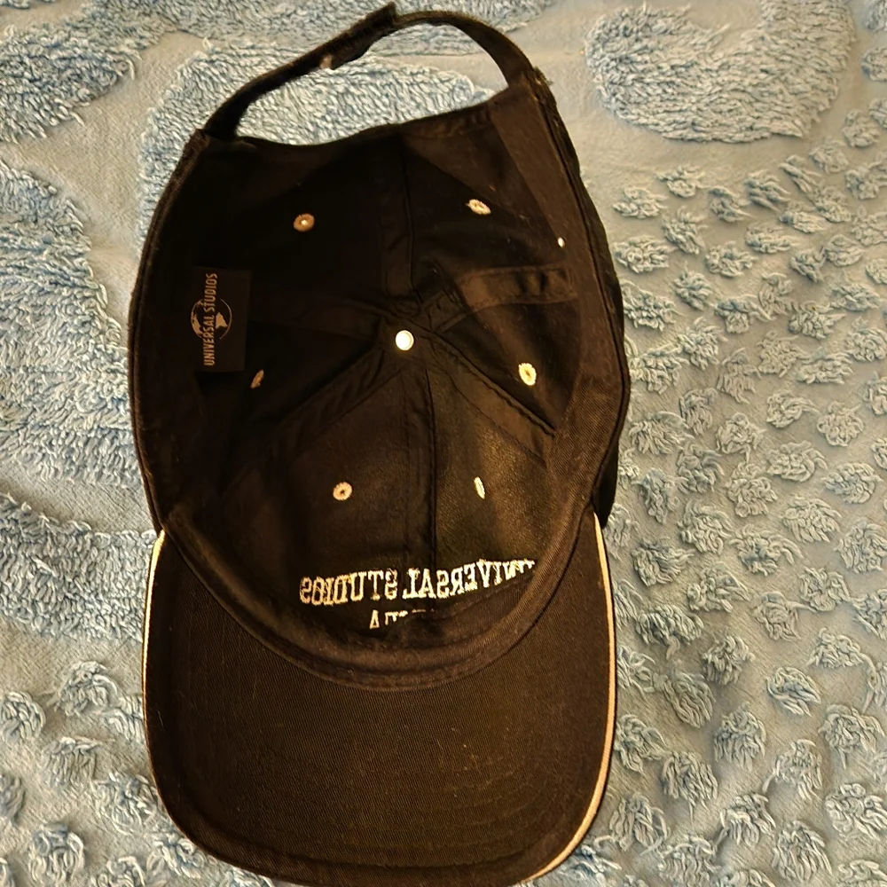 Universal Studios Florida black baseball style hat, adjustable one size - Picture 4 of 6